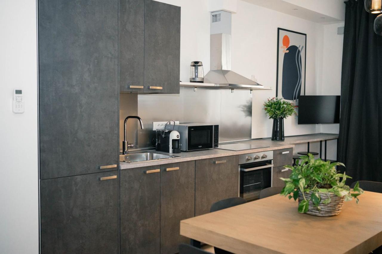 Black Marble - Design Apartment 바리 외부 사진