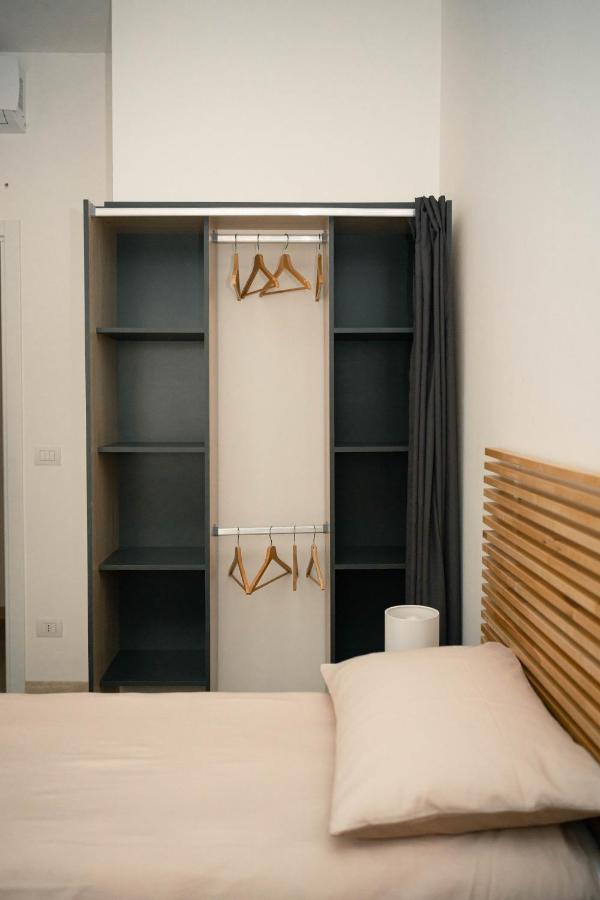 Black Marble - Design Apartment 바리 외부 사진